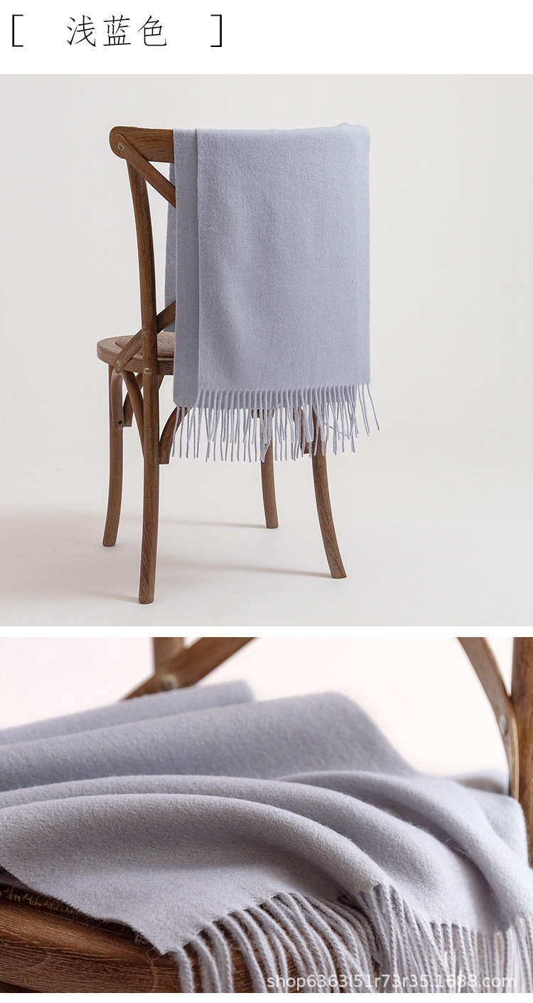Hellblaue Details.jpg