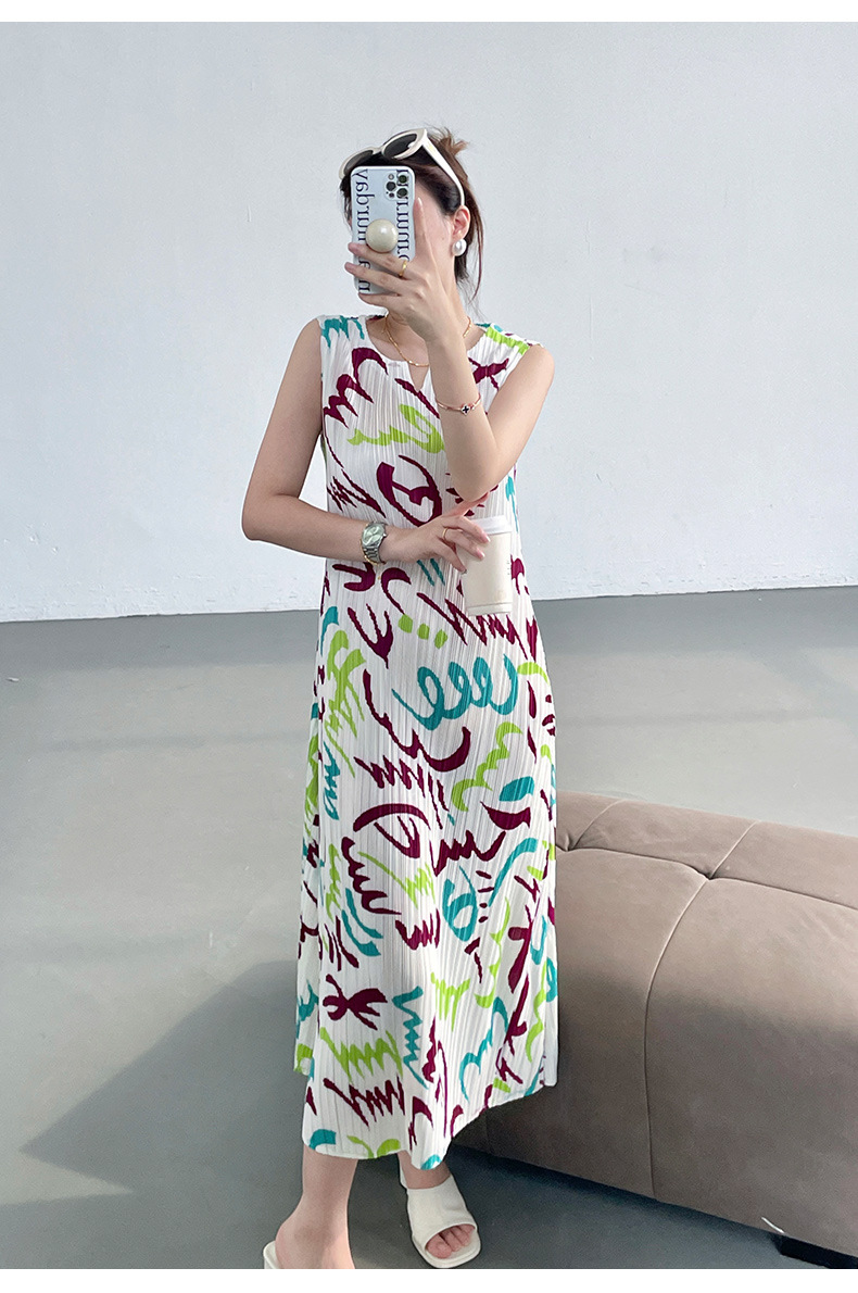 Váy liền ba lỗ xếp ly họa tiết dọc graffiti tương phản phong cách Nhật Bản mùa hè — Phối đen trắng chi tiết 16