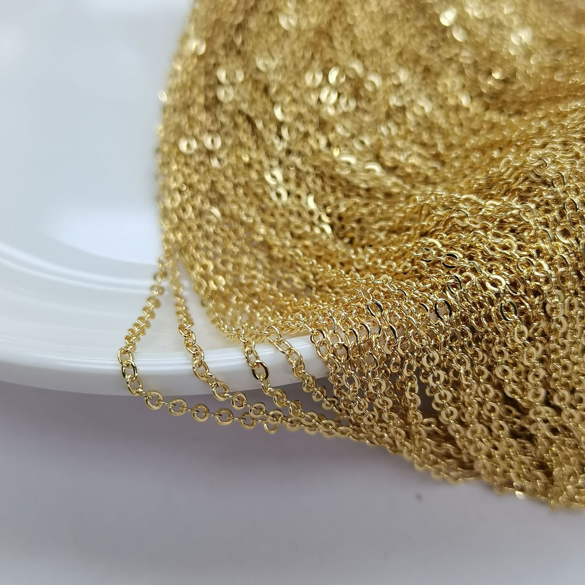 Cadena en forma de O tira de cadena 14K envuelto en oro Cadena de flash de cobre de retención de color