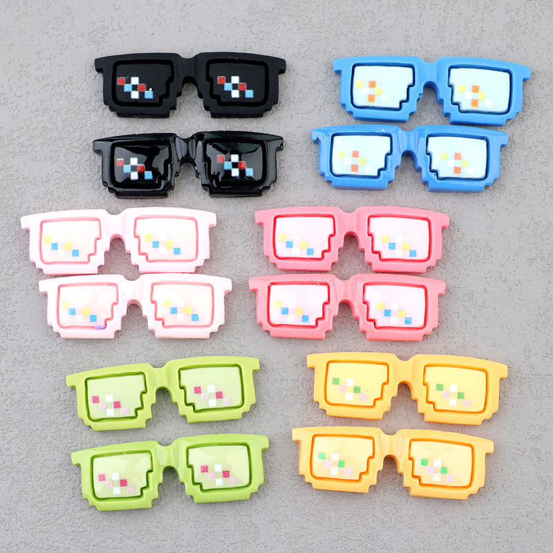 Mosaic glasses miniature cartoon resin accessories cream glue mobile phone case material hole shoes patch DIY hair accessories