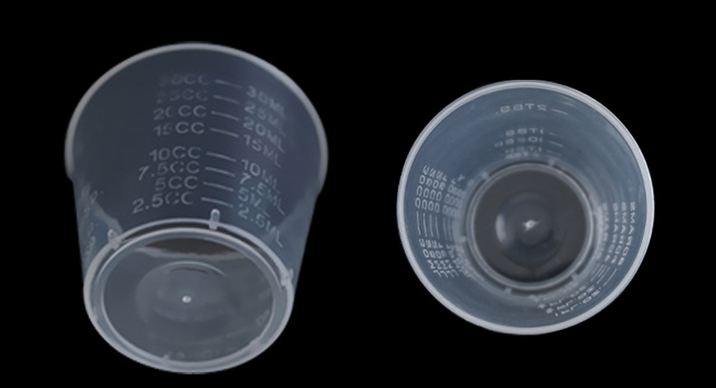 工厂批发一次性全新塑料高透明锥形加厚喝药杯优级品三面刻度量杯