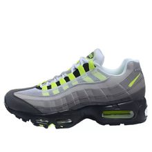 �W��ЬMAX 95��r����Ů�ܲ�Ь�W�����ߕr�г������Q��HЬ