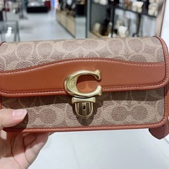 Koujia 2025 新しい C スタジオ バゲット脇の下バッグ本革小さな正方形バッグシングルショルダークロスボディバッグ女性のためのクロスボーダー