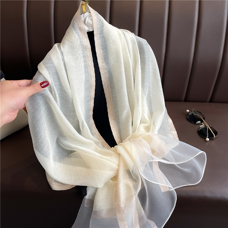 Women's Elegant Solid Color Polyester Scarf display picture 5