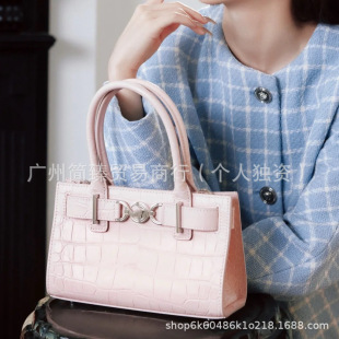 �����ɫ�S��ҫ���S��ͬ����˰��{�~�y����ɫ�����¿�����б���