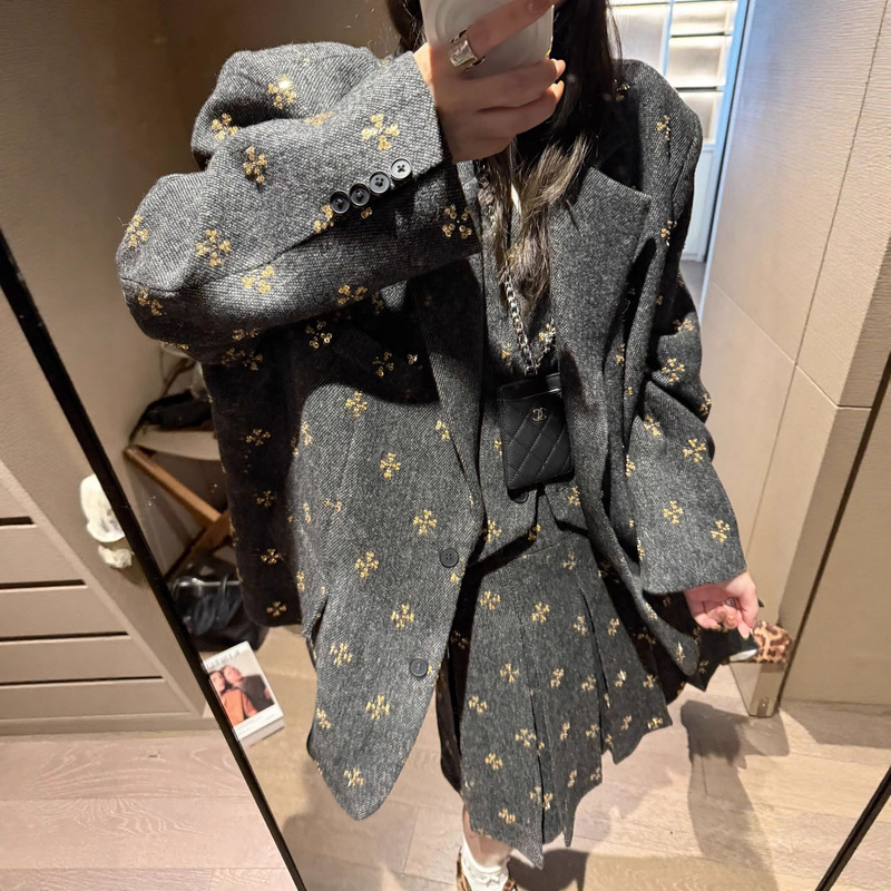 French-Style Vintage Heavy Craftsmanship Four-Leaf Clover Gold Beaded Herringbone Wool Coat for Women, Chanel-Style Blazer for Women