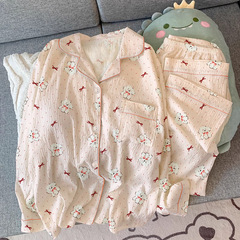 韓系波点蝶結びのパジャマ女性春のタイプのしわの布の長袖のスーツの部屋の服は外で卸売りを着ることができます。
