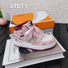 德尔惠童鞋二棉皮面板鞋2025冬季新款儿童女孩休闲跑步鞋子39011