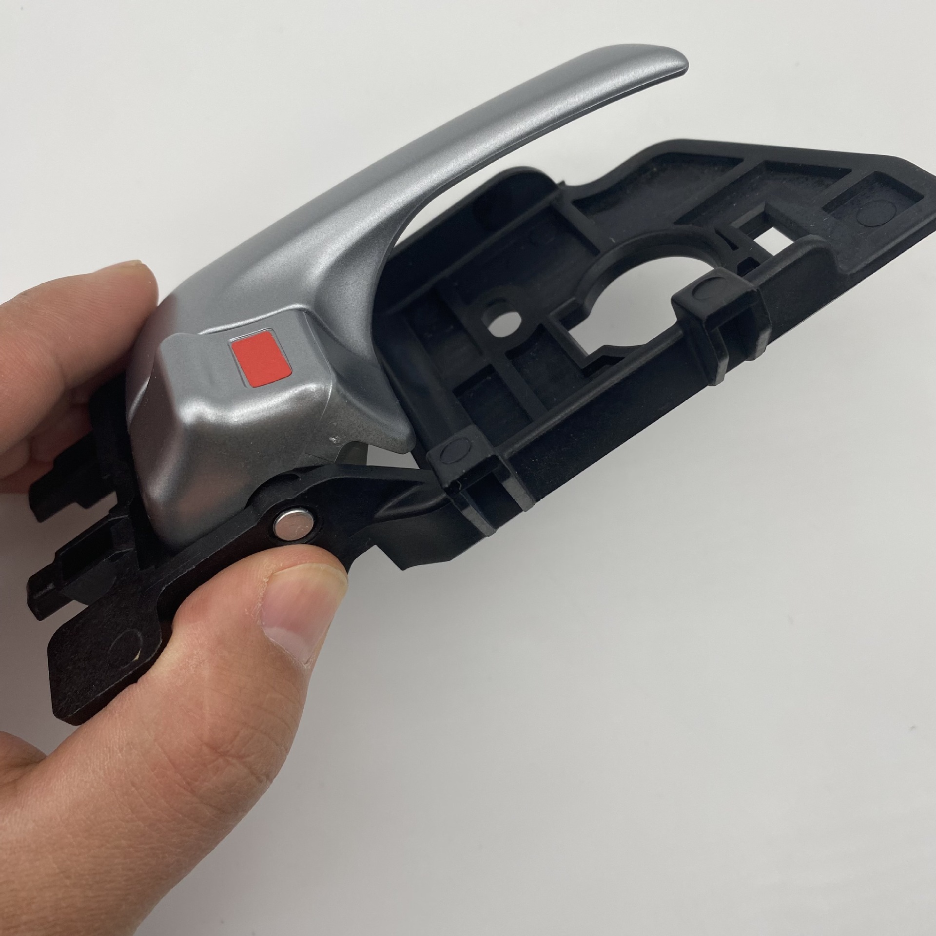 82620-1X000 Is Suitable for Modern Interior Armrests, Door Handles, and Car Interior Handles 826201X000