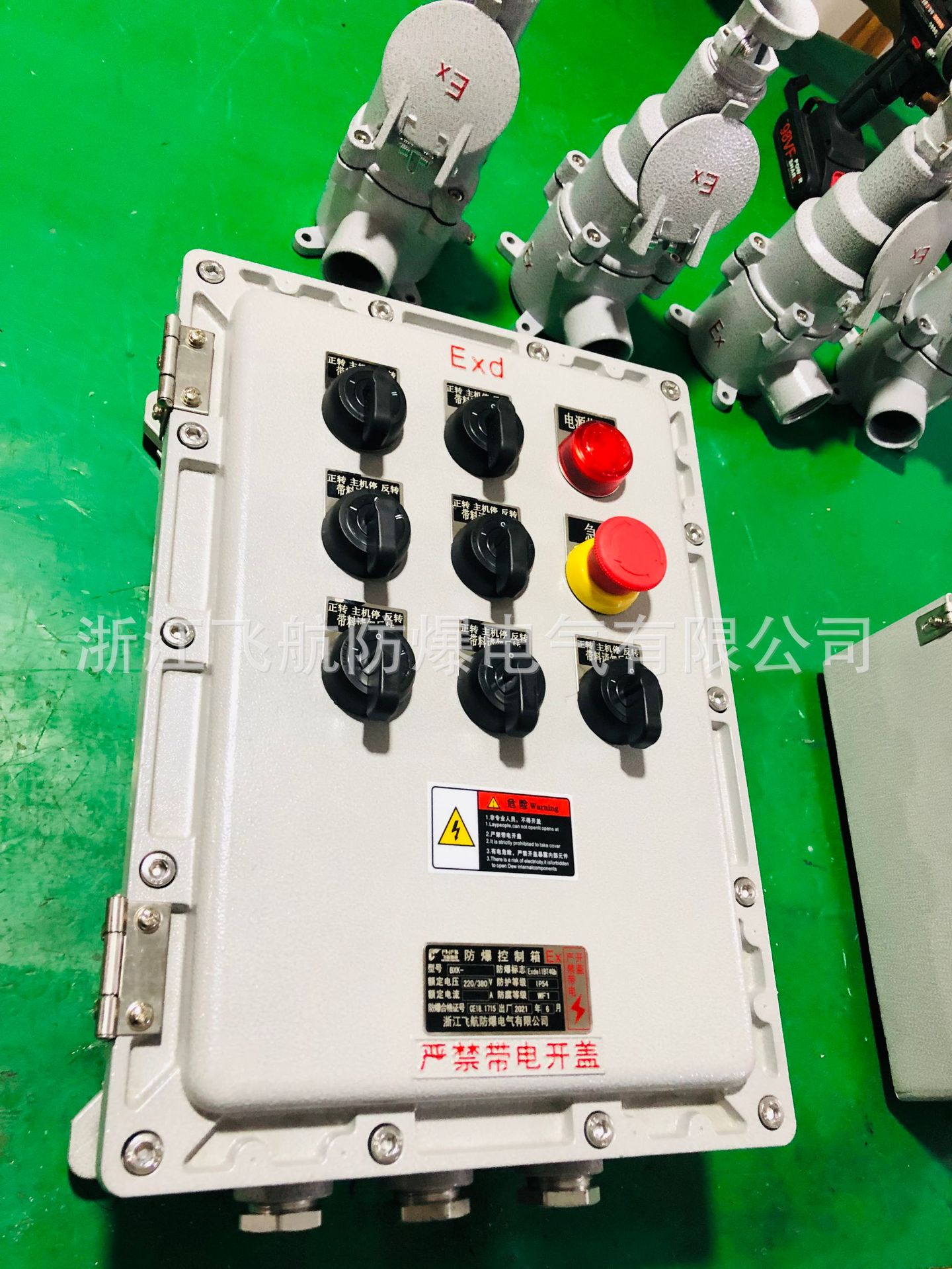 ����������Դ���ؼ����� ��������������ť���߿�����