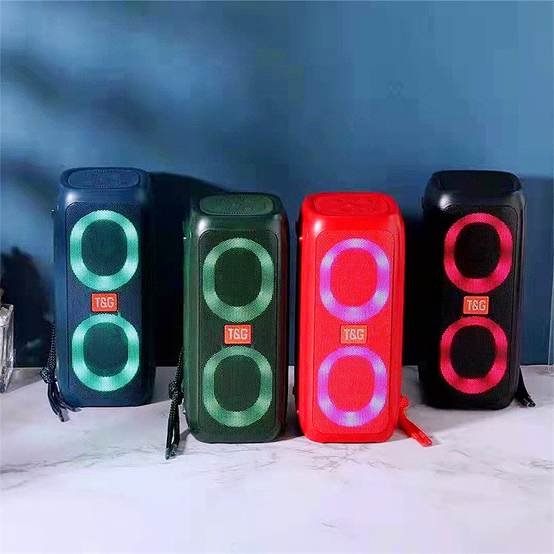 TG333 Altavoz Bluetooth Tarjeta de altavoz dual U Disco Subwoofer para exteriores Luces deslumbrantes LED Regalos creativos Audio RGB