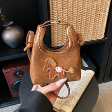 �羳�ɐۿ�ͨС����2026�����¿��n��μ��Ůʿб��������Ӱ�