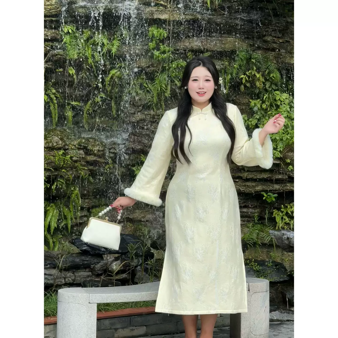 51899新中式国风改良裙2025新款女秋冬季高端修身年青款大码旗袍