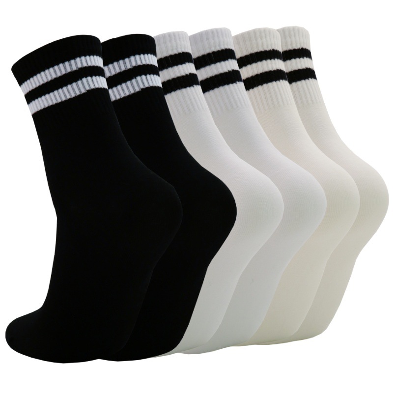 Schüler-Socken in Lagerbestand, Ganzjahres-Bestseller, Collegestyle, anti-Pilling, nahtlose Zehennaht, Baumwollsocken mit zwei Streifen, Unisex-Sportsocken