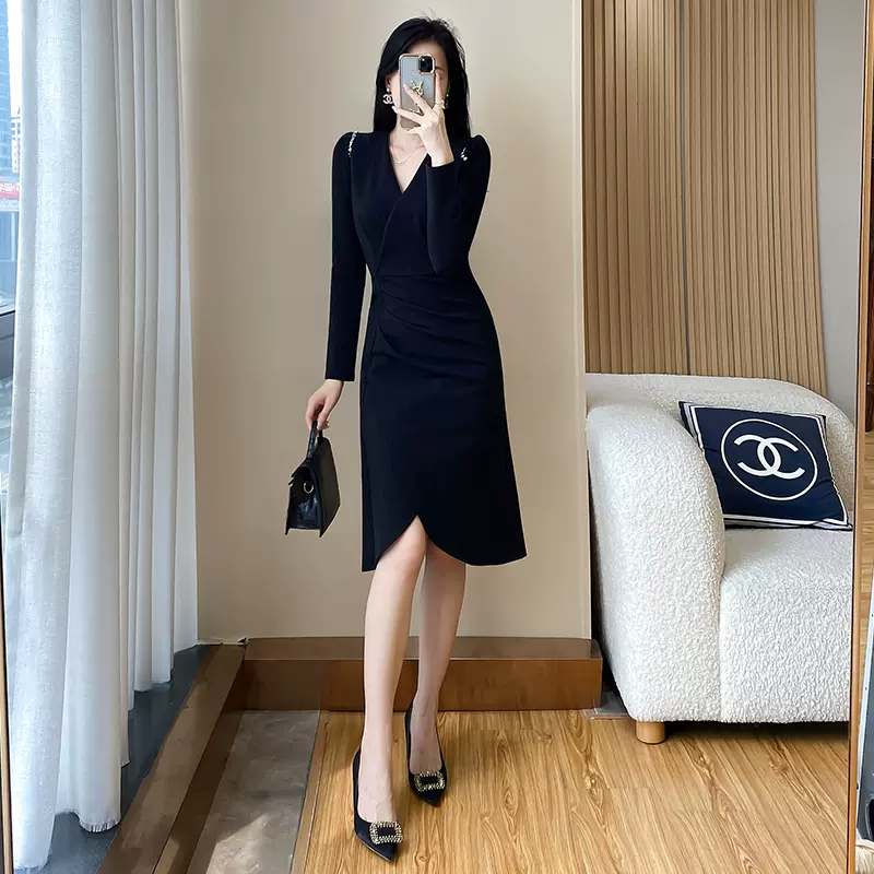2237秋冬黑色连衣裙2023秋季新款女装正式场合裙子不低于228长袖