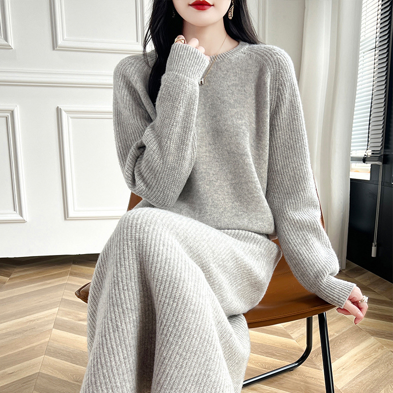 2024 가을과 겨울 새로운 캐시미어 원피스 여성용 라운드 넥 퓨어 울 스웨터 스커트 니트 루즈 투피스 세트