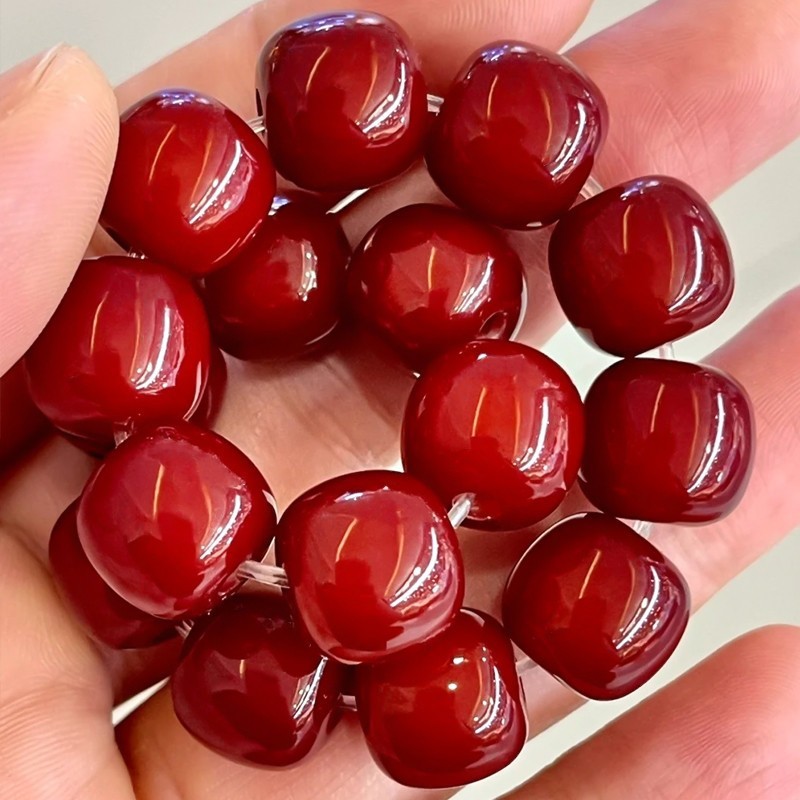 체리 색 오래된 양동이