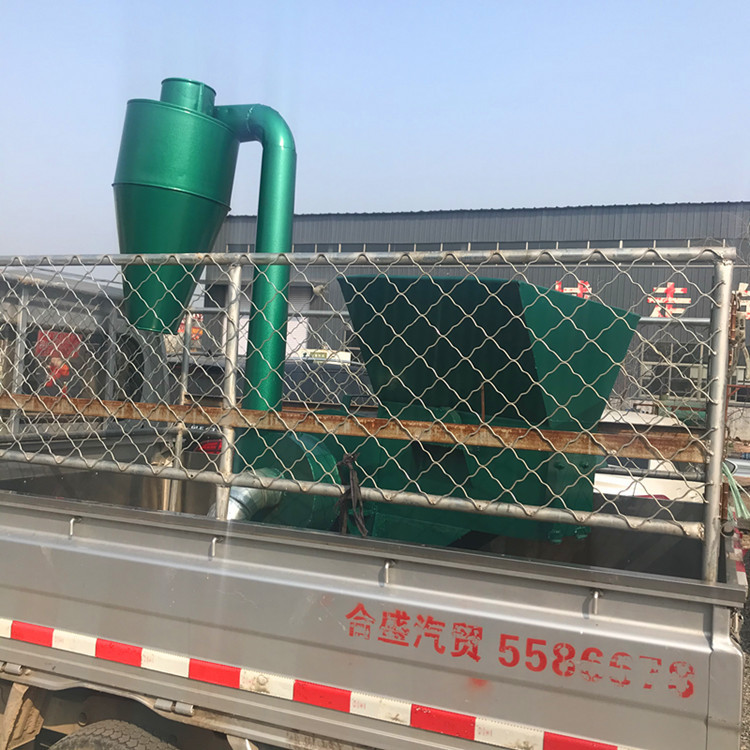 昌吉带变速箱柴油稻草粉碎机大型草捆粉碎机养殖草料机视频