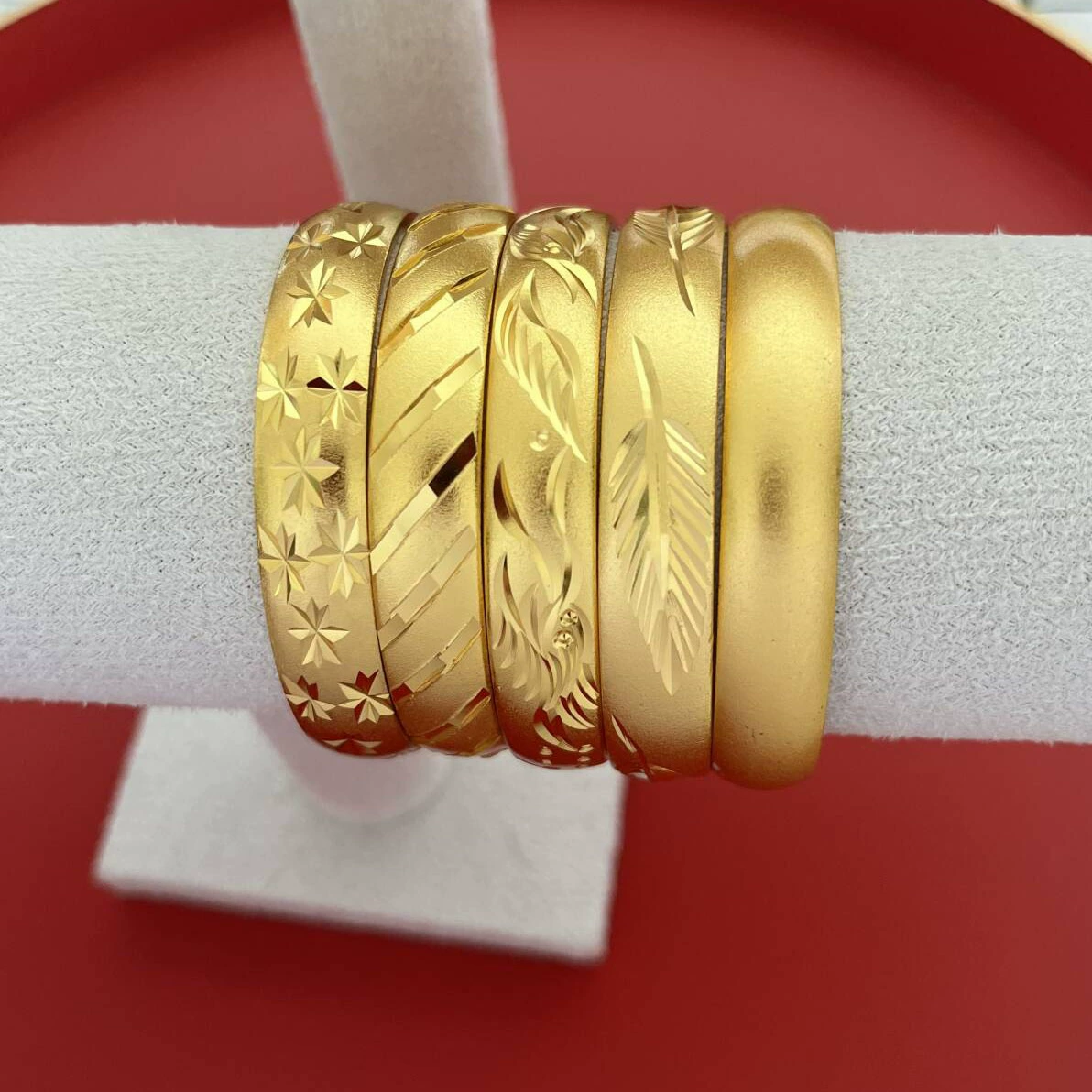 Браслет в стиле Little Red Book с изображением Сутры сердца, глянцевый, с позолотой из латуни, с эффектом звездного неба и метеора, регулируемый, для женщин.