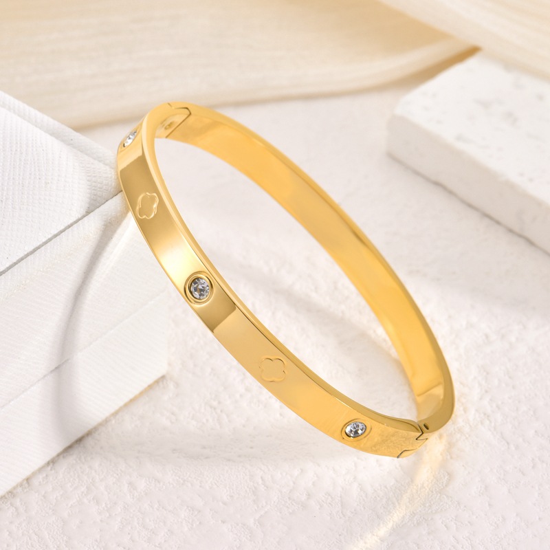 Pulsera mujer de alta calidad, acero de titanio, no se desvanece, joyería de diamantes de acero inoxidable, pulsera de diseño de nicho de moda