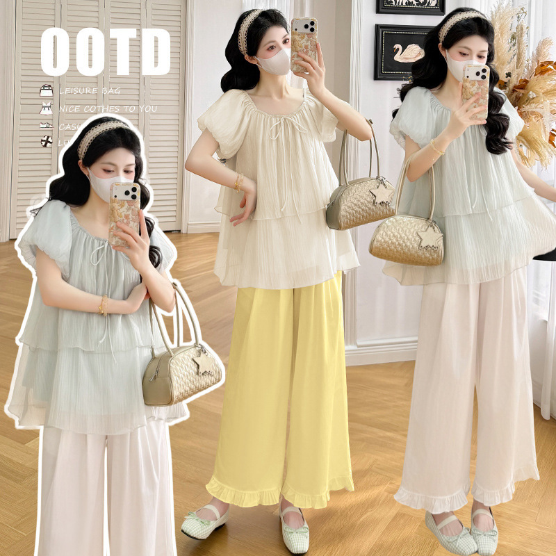 Real shot of maternity wear: popular summer Korean-style elegant and sweet two-piece set with a shirt and ruffle pants Real shot of maternity wear: popular summer Korean-style elegant and sweet two-piece set with a shirt and ruffle pants