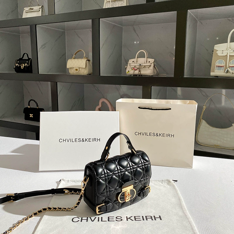 Маленькая сумка, цепочка, стиль Chanel, сумка через плечо с цепочкой, оптовая