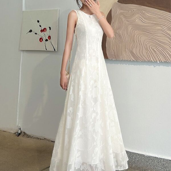 French-Style Sleeveless Vest Dress for Tall Women, Extended Length, New Style, Super Stylish Long Dress, Light Luxury New Product