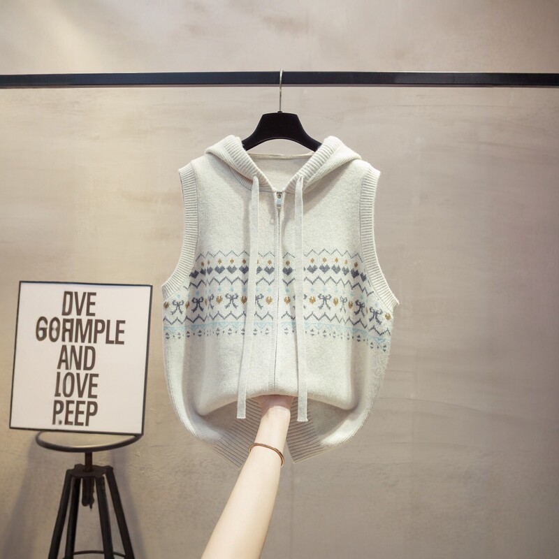 Hooded Knit Vest for Women, Loose Fit, 2026 Spring and Autumn New Style, Simple Casual Sleeveless Sweater Cardigan