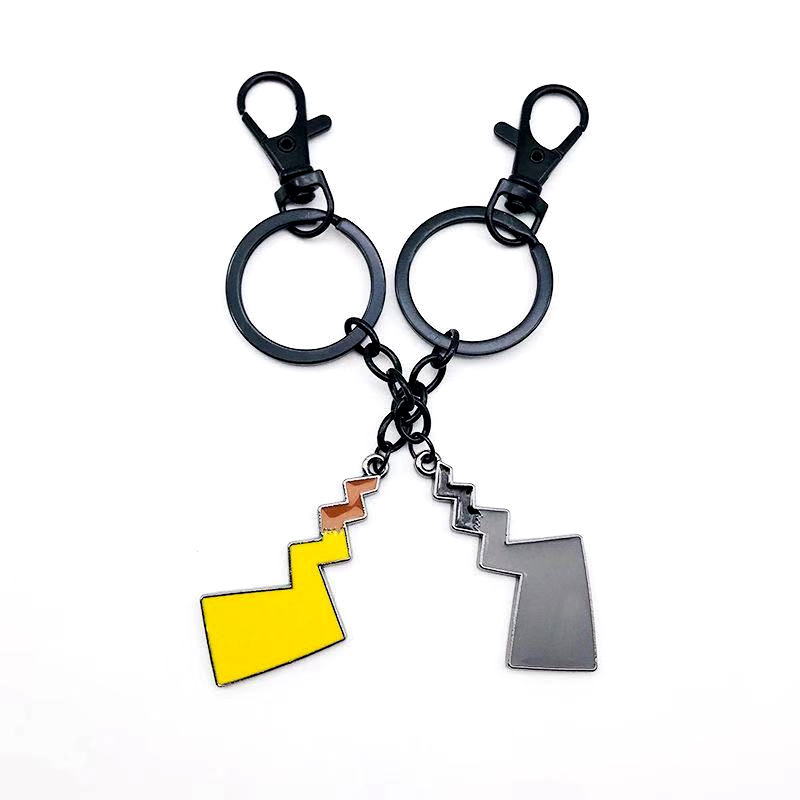 ins japoneses y coreanos lindos colgantes de cola metálica relámpago llaveros bolsas escolares parejas colgantes de moda