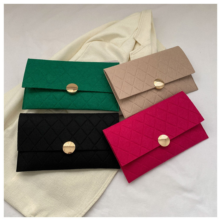 Black Rose Red Green Felt Solid Color Lingge Metal Button Square Evening Bags display picture 1