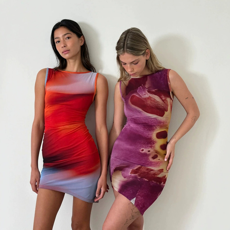 High-End Exquisite Dress for Women, Summer Gradient Print, Asymmetrical Waist-Cinching, Slimming, Hip-Hugging, Sexy Short Dress