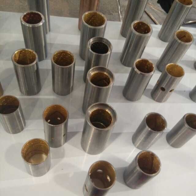 供应双金属钢板衬套  复合连杆衬套  铜套  平衡轴复合衬套90X110