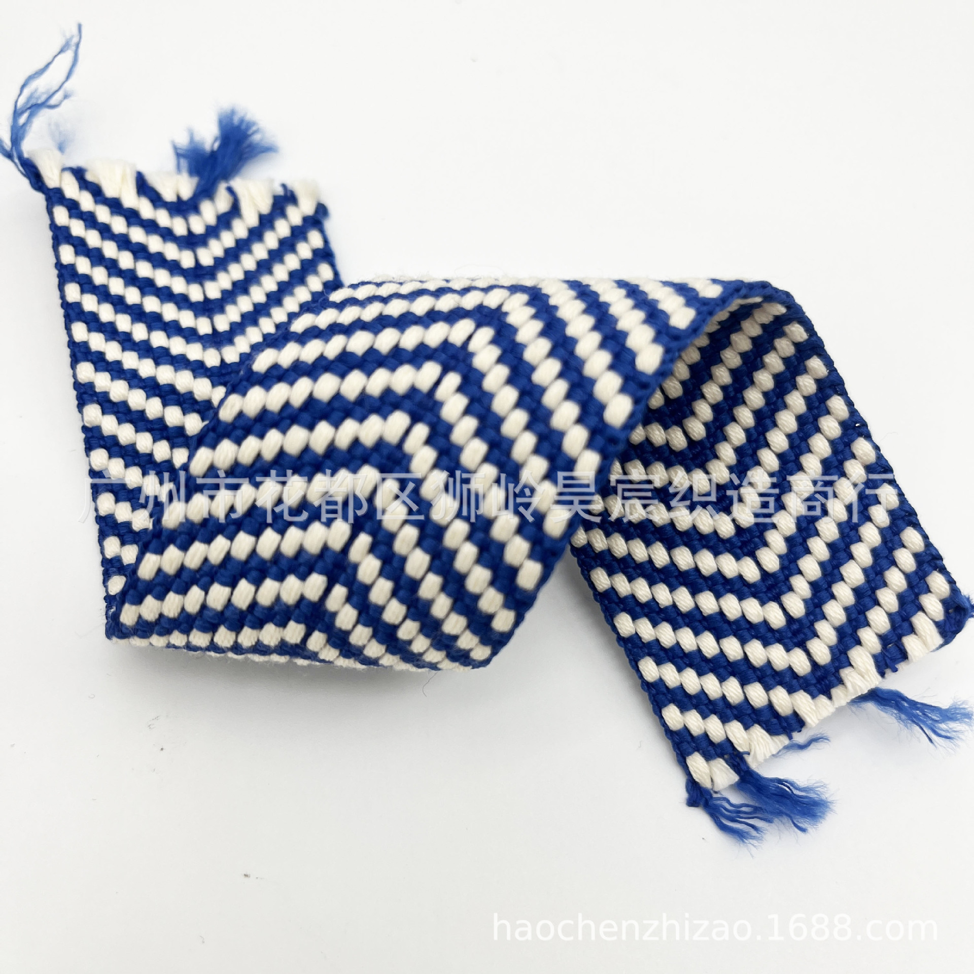 b51222957a6e95df470fdde836cce7