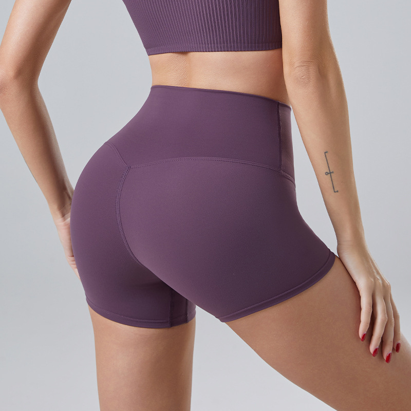 Qcfe High-Waisted Nude Cycling and Climbing Sports Shorts European and American Peach Hip-Lifting Tight Yoga Three-Point Pants for Women 5213