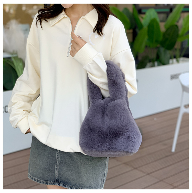 New handbag for women in 2024 with a high-end feel, solid color plush bag, fashionable and versatile handbag, cute_voghion.com