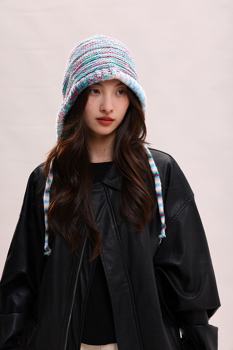 Cappelli di lana autunnali e invernali per bambini, colori arcobaleno a contrasto per mettere in mostra il viso, piccola borsa con testa carina legata con corda_voghion.com