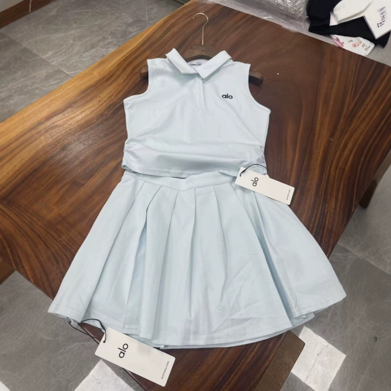 Alo2025新型poloスーツのショートスカートの小さい子のファッションの南油の爆発の新型|undefined
