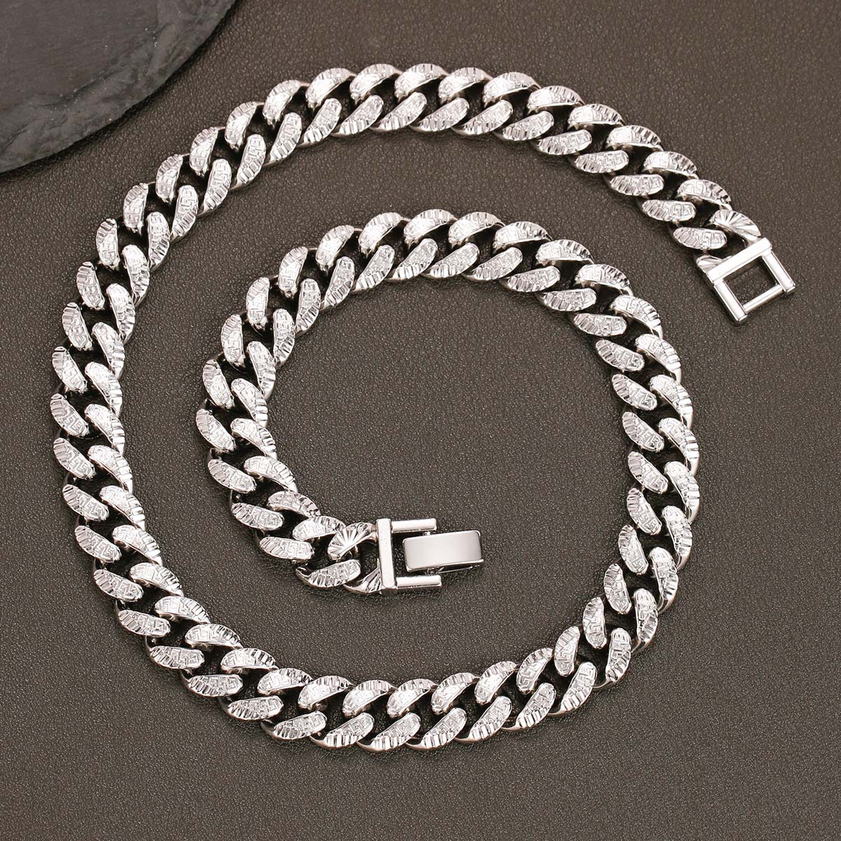 Moda europea y americana Cadena cubana Pulsera Moda Moda Hip Hop Collar de hombre Alta sensación Moda Accesorios transfronterizos Collar