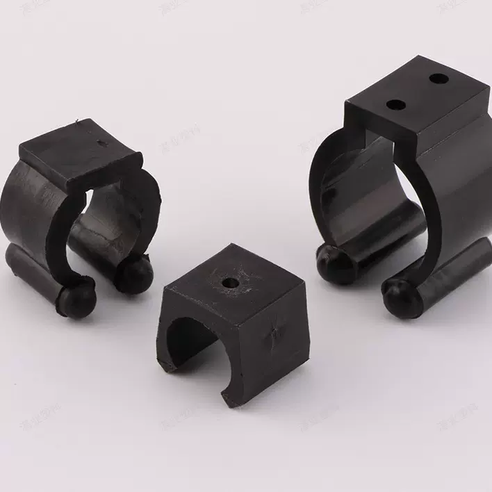 双孔塑料台球杆夹子 桌球台球配件 鱼竿夹球杆夹台球杆卡扣固定器