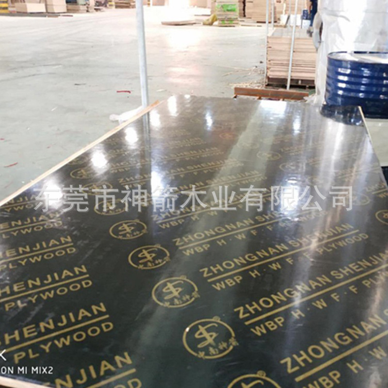 ��ˮģ�彨��ľ�帲Ĥ��ļ�����ò��ױ����ʺϸ��ཨ������