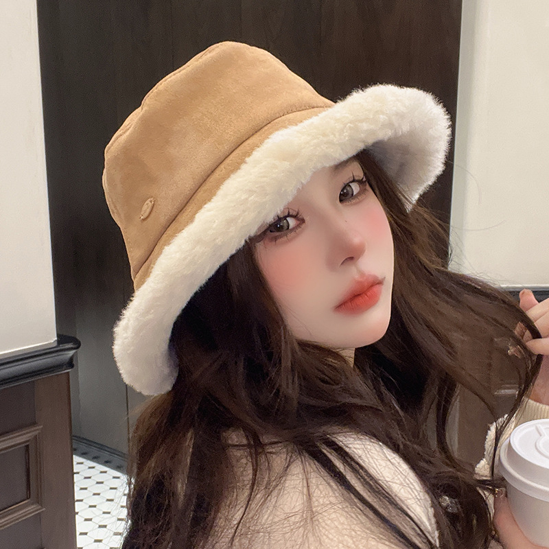 Sombrero de otoño e invierno de las mujeres engrosado cálido sombrero de felpa sombrero de pescador estilo coreano protección auditiva sombrero de suéter al aire libre sombrero de cuenca de viaje