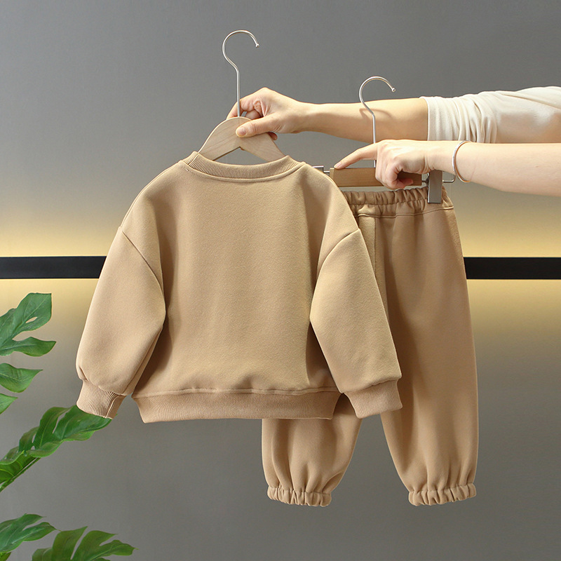 7673 traje de primavera para niños 2025 nuevo suéter de estilo occidental para niños de dos piezas ropa coreana de primavera y otoño para bebés