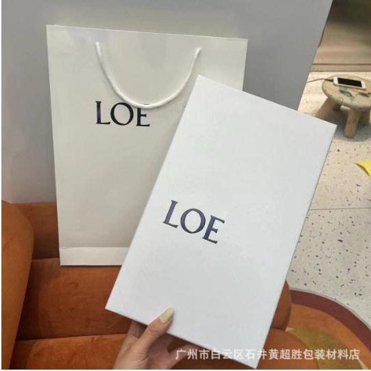 大牌LoE罗意家围巾盒衣服盒礼品袋全套包装现货