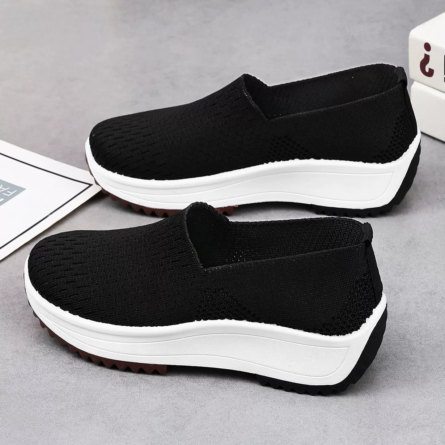 鞋子女一脚蹬软底女鞋新款舒适透气休闲单鞋飞织网面大码鞋36--43