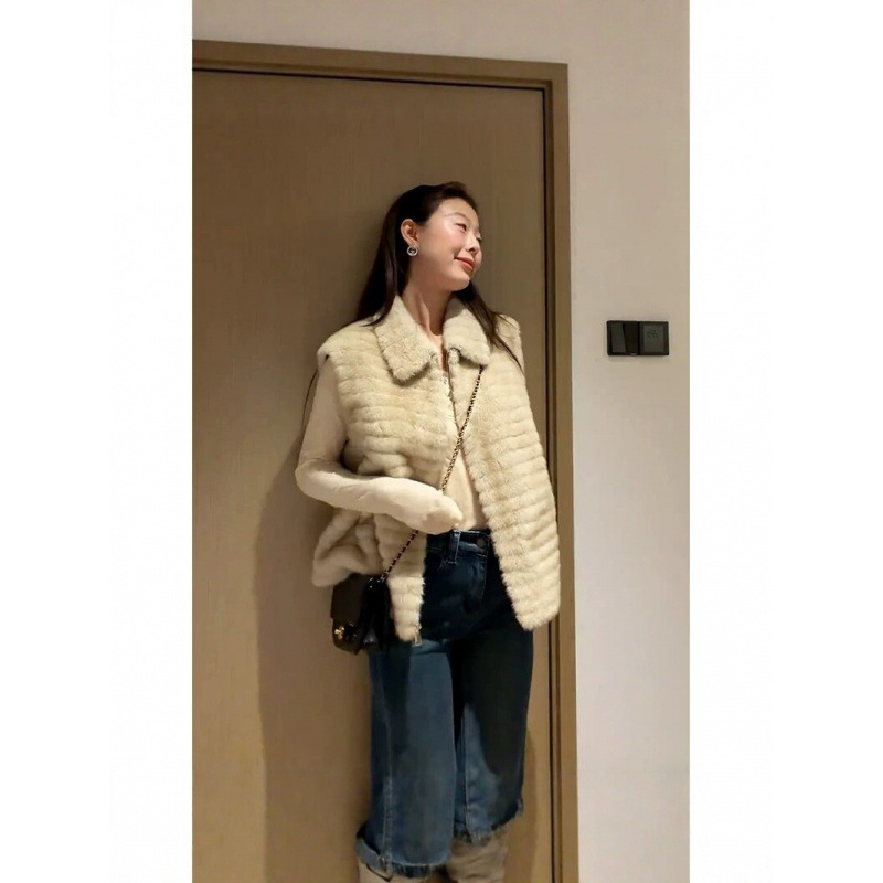 层层云叙 秋冬翻领毛毛马甲外套女2026新款仿水貂毛条纹环保皮草