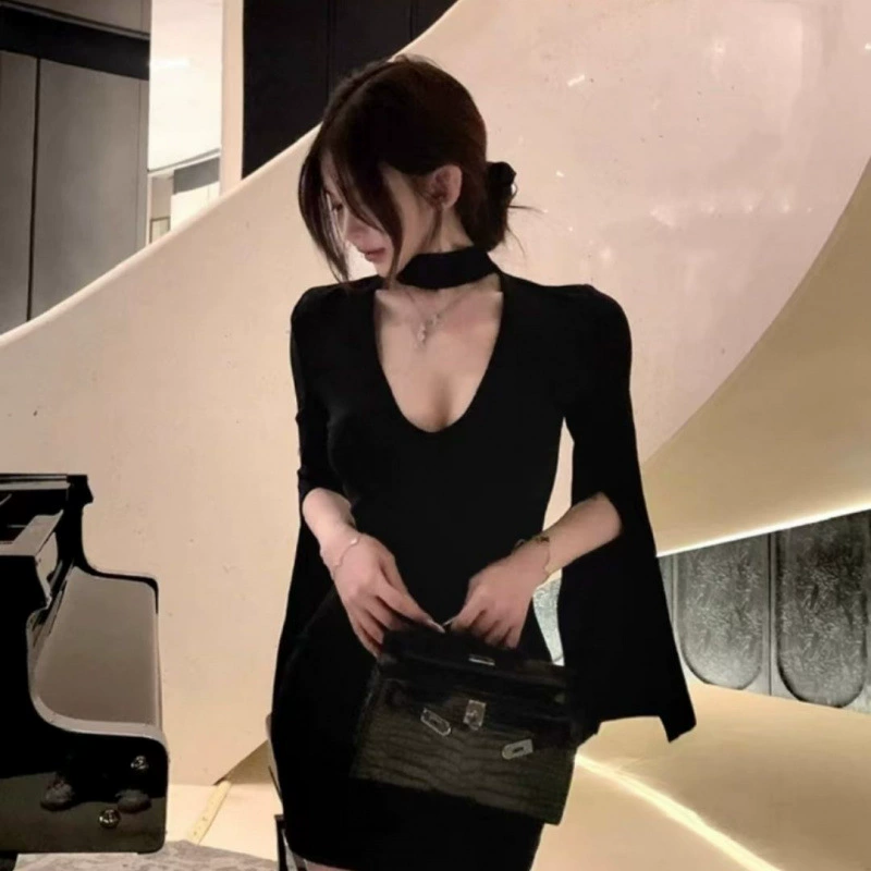 Черное платье с длинными рукавами в стиле Pure Desire, весенний дизайн 2025, облегающее платье в светском стиле, облегающее бедра