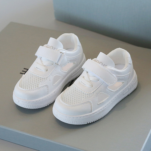 Children's white sneakers 2025 summer boys' sports shoes breathable mesh shoes with holes girls' casual board shoes soft bottom baby shoes