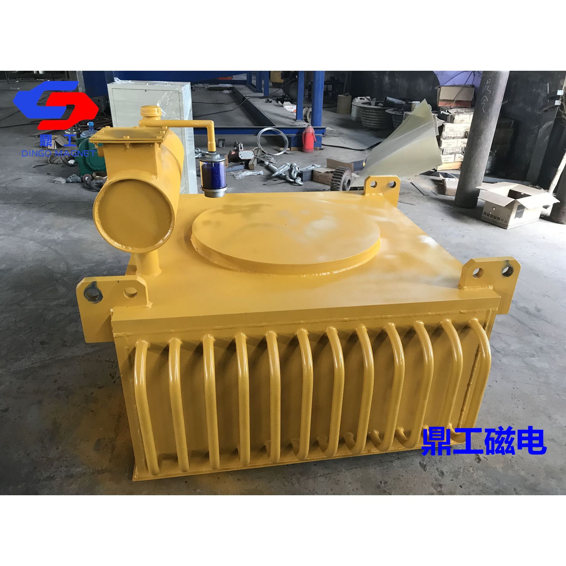供应RCDE油冷式电磁除铁器 鼎工除铁器生产 厂家直发价格优惠