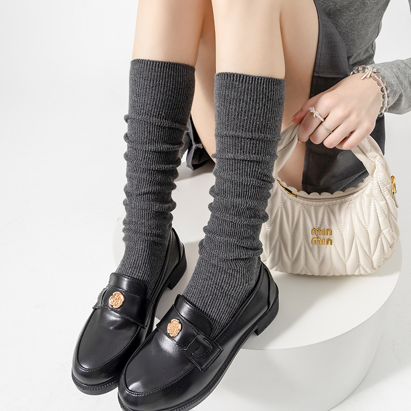 Botas calcetines de algodón para mujeres invierno de invierno de color sólido calcetines de pantorrilla de doble aguja verticales delgadas Meilard calcetines de algodón de rodilla de primavera