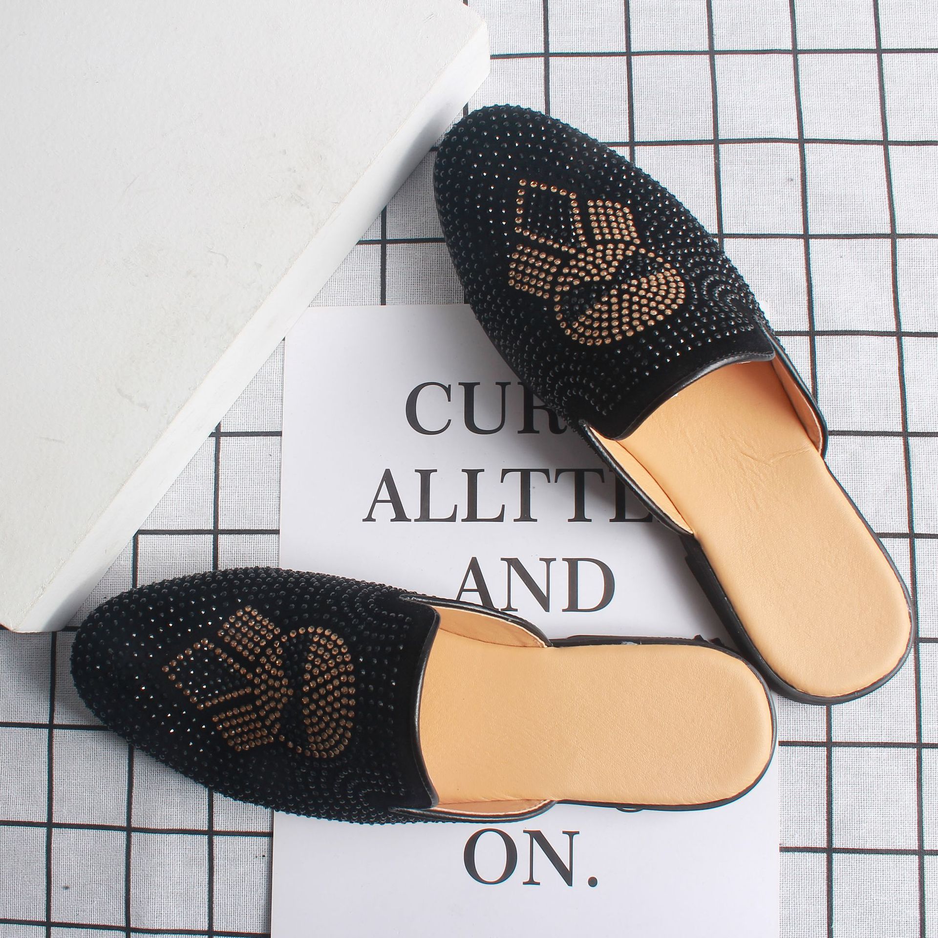 �������Ь��ˮ���������Ƥ��Ь���ļ���ͷ�޺����ͷƤЬ752